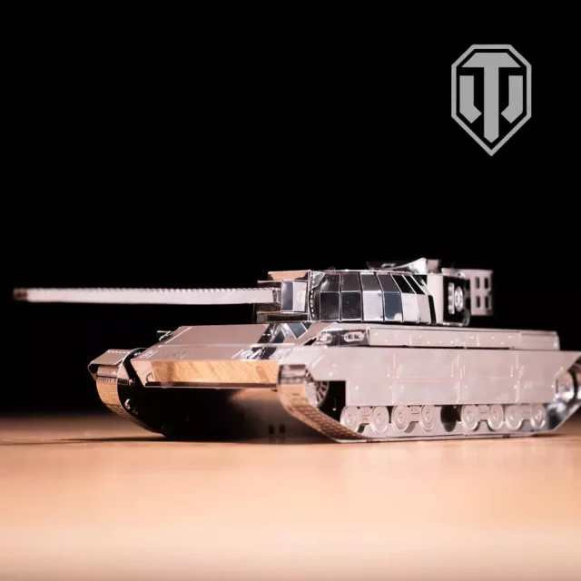 Zestaw World of Tanks - Conqueror FV214 (metalowy)