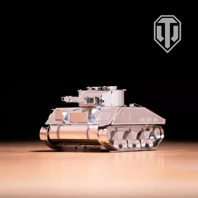 Zestaw World of Tanks - M4 Sherman (metalowy)