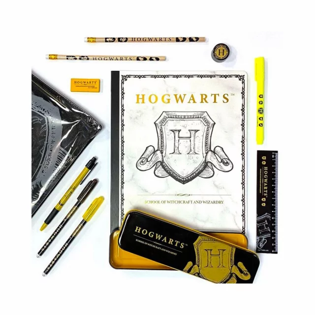 Zestaw prezentowy Harry Potter - artykuły piśmiennicze (piórnik, długopis, ołówek, gumka, linijka, temperówka, notatnik)